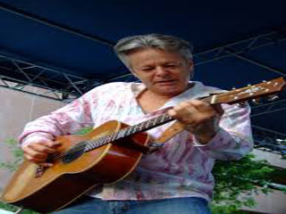 Tommy Emmanuel (William Thomas Emmanuel)
