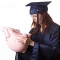 Jak opłacić studia? - studia opłaty czesne pieniądze kredyt nauka studenci praca stypendium