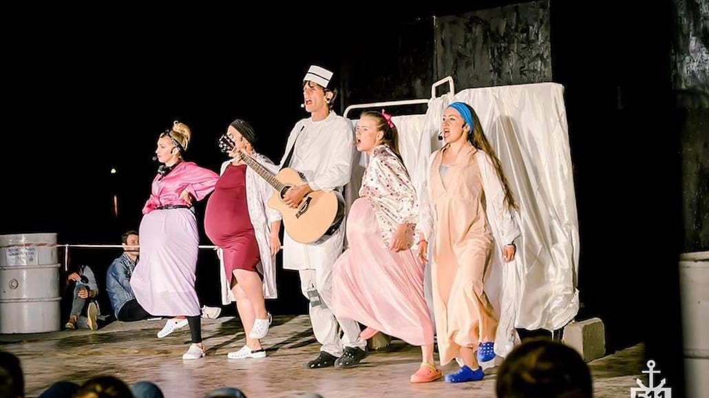 Przyjdź na "Porodówkę" do Teatru XL