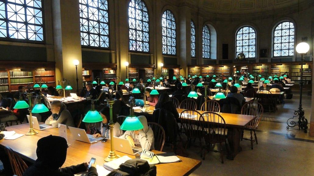 Studencie: popraw dietę, zdawaj lepiej!