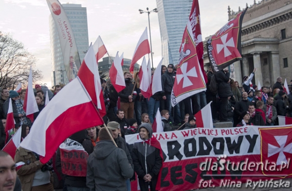 Marsz Niepodległości - Warszawa  - Zdjęcie nr 12