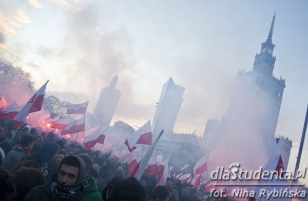 Marsz Niepodległości - Warszawa  - Zdjęcie nr 19