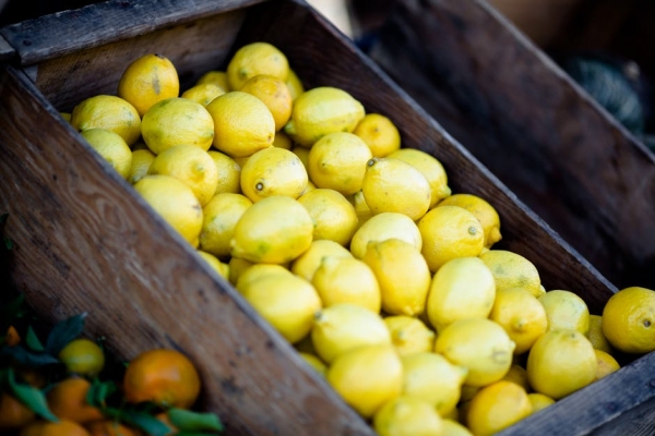 Do wielu potraw dodaje się sok z cytryny, który nadaje im wyśmienity smak i aromat