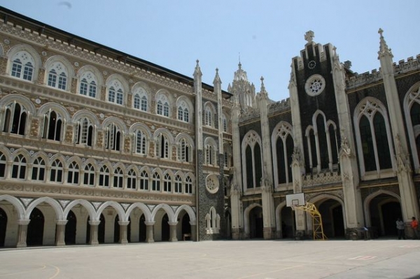 9. Uniwersytet w Mumbai (Indie)