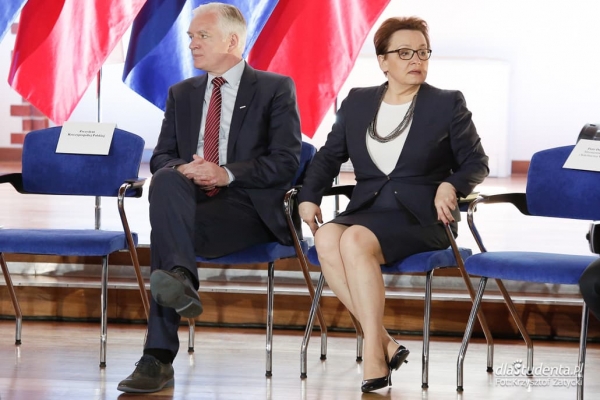 Prezydent Andrzej Duda we Wrocławiu.  - Zdjęcie nr 7