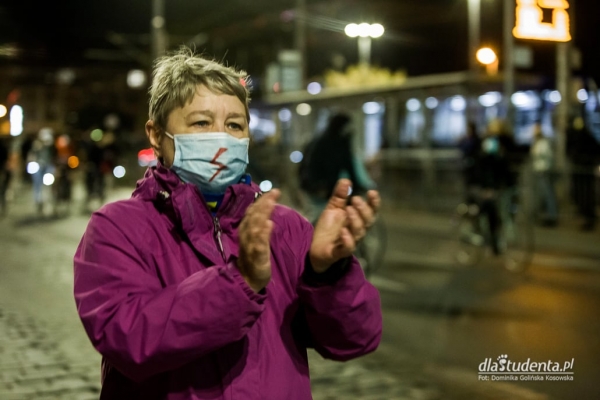 Niezwykłe zdjęcia z wrocławskiego Strajku Kobiet