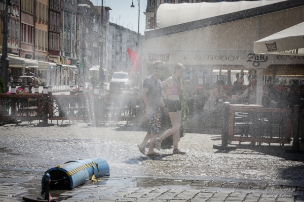 Kurtyny wodne - krasnale - na wrocławskim Rynku  - Zdjęcie nr 6