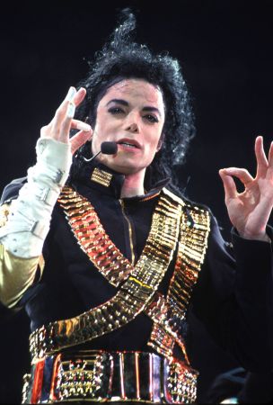 2. Michael Jackson - 145 milionów dolarów