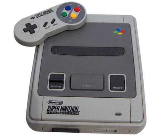 Super NES (1990)