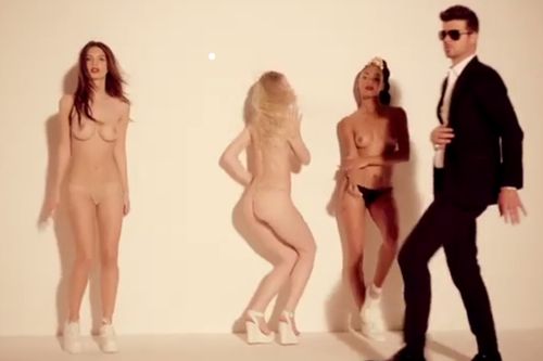 7. Robin Thicke feat. T.I., Pharrell - Blurred Lines