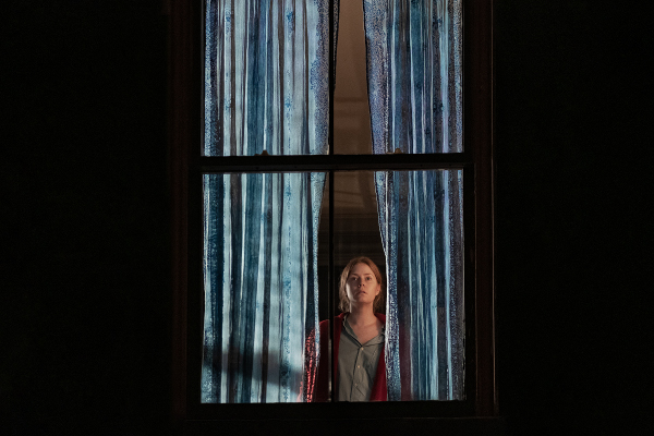 Kobieta w oknie - zdjęcia z filmu  - Zdjęcie nr 5