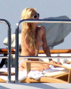 Największe wpadki Paris Hilton  - Zdjęcie nr 6