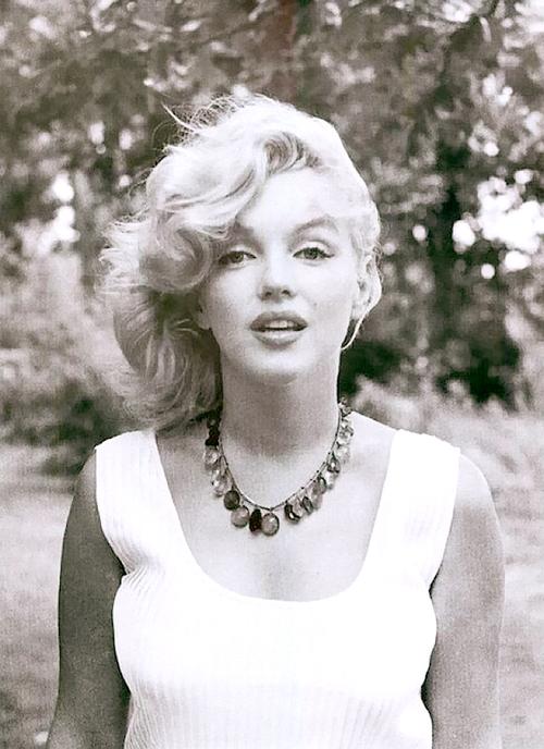 Najładniejsze zdjęcia Marilyn Monroe  - Zdjęcie nr 7