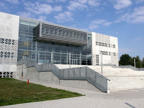 3. Centrum Nowoczesnego Kształcenia Politechniki Białostockiej