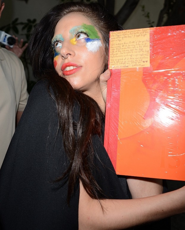 Lady Gaga znów szokuje! Zobacz jej makijaż  - Zdjęcie nr 6