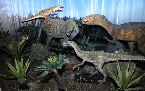 Dinozaury na żywo - zdjęcia z wystawy  - Zdjęcie nr 7