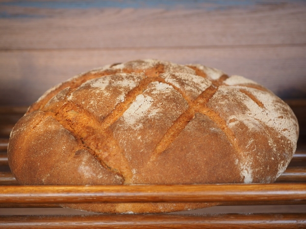 Chleb ma zapewnić rodzinie dobrobyt i pomyślność