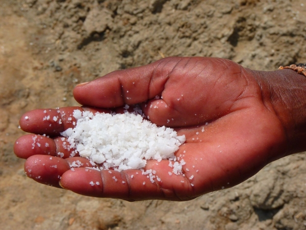 Sól to symbol prostoty i oczyszczenia, odstrasza również złe duchy. 