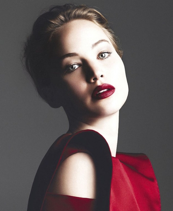 Jennifer Lawrence na okładce Harper's Bazaar  - Zdjęcie nr 3
