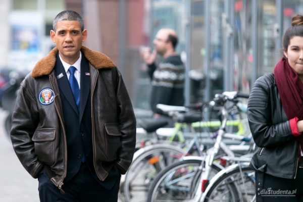 Louis Ortiz jako Barack Obama we Wrocławiu  - Zdjęcie nr 1