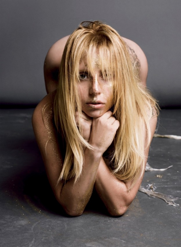 Odchudzona Gaga w nagiej sesji dla V Magazine  - Zdjęcie nr 2
