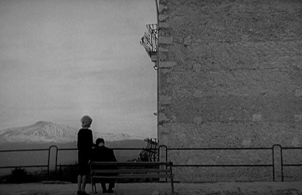 8. Przygoda (1960)