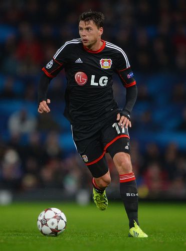 16. Sebastian Boenisch (27 lat, pika nona, Bayer Leverkusen) - 4 100 000 z