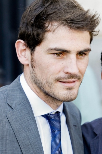 Iker Casillas, Hiszpania