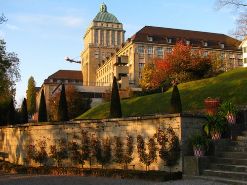 16. Universität Zürich (Szwajcaria)
