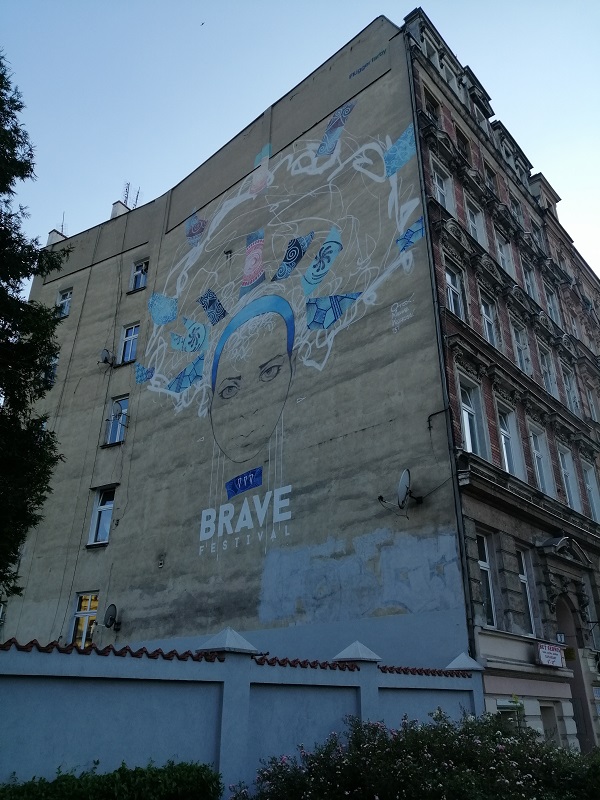 Najciekawsze murale we Wrocławiu - skrzyżowanie na Placu Bema