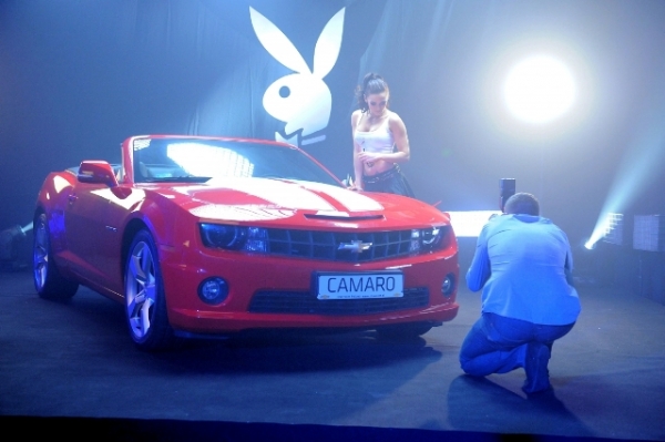Camaro i modelki Playboya  - Zdjęcie nr 2
