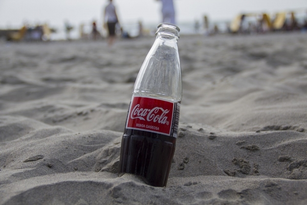 Coca-colę wymyślił w 1886 roku pewien aptekarz, który pochodził z Atlanty