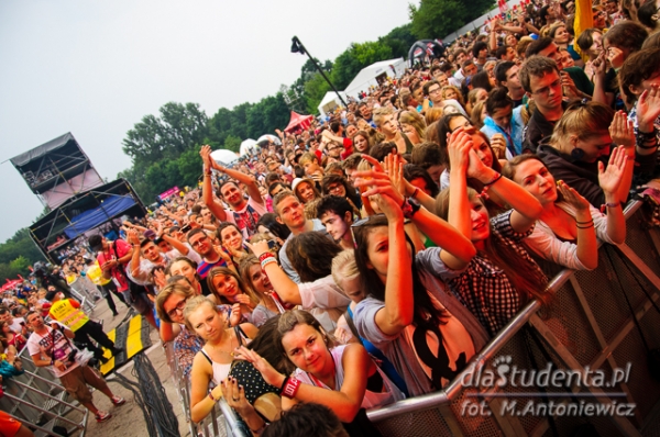 Mela Koteluk na Coke Live Music Festival 2013  - Zdjęcie nr 9