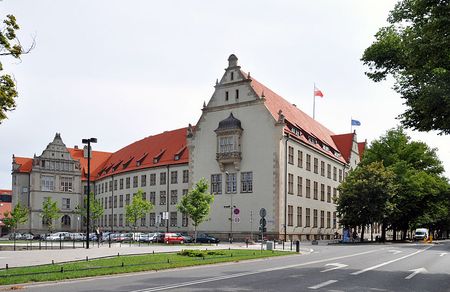 4. Politechnika Wrocławska - 6147 PLN 