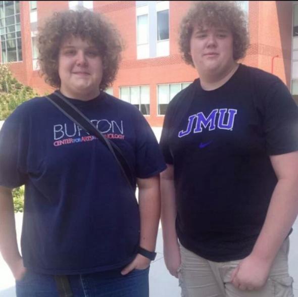 Student poszedł na studia i znalazł… swojego bliźniaka!