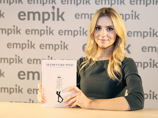 Kasia Tusk promuje "Elementarz stylu"