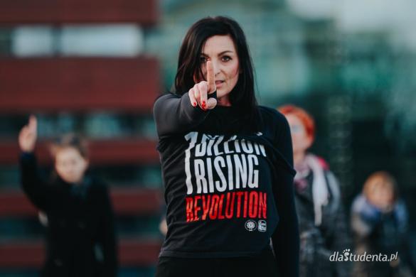 "Nazywam się Miliard" - Wrocławianie zatańczyli przeciwko przemocy wobec kobiet