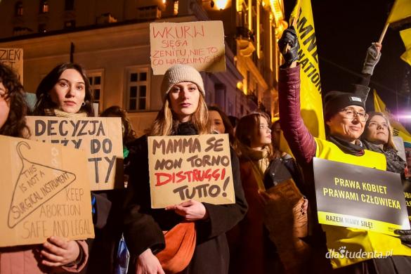 Strajk Kobiet ponownie na ulicach Warszawy
