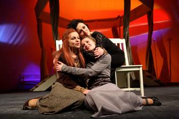 Przegląd Teatrobranie: A. Czechow - Trzy siostry