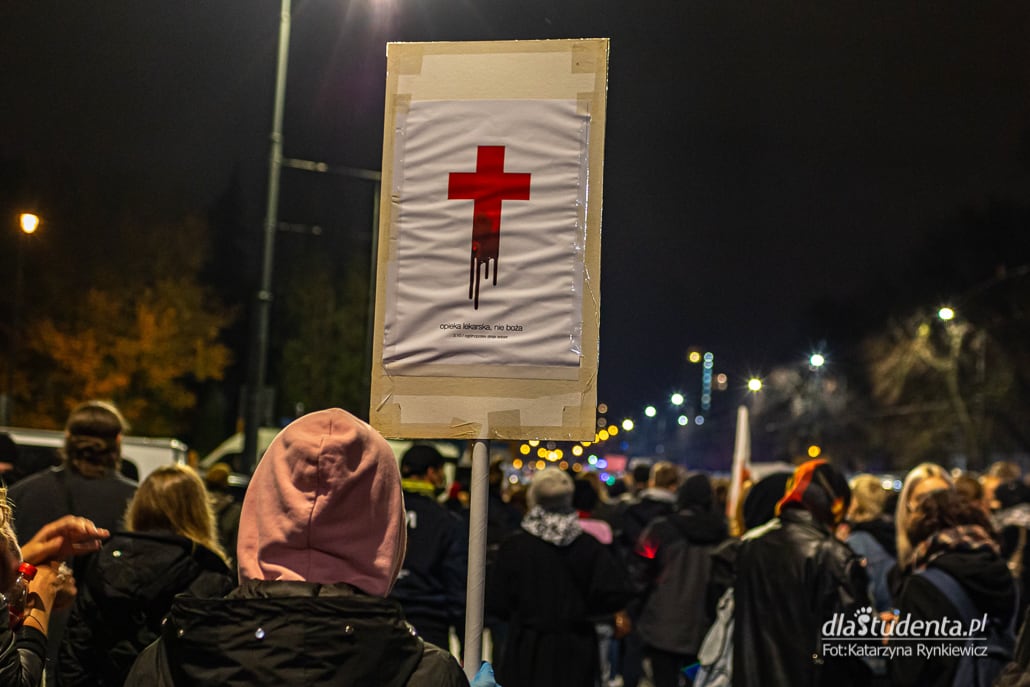 Strajk Kobiet - manifestacja w Warszawie - zdjęcie nr 10