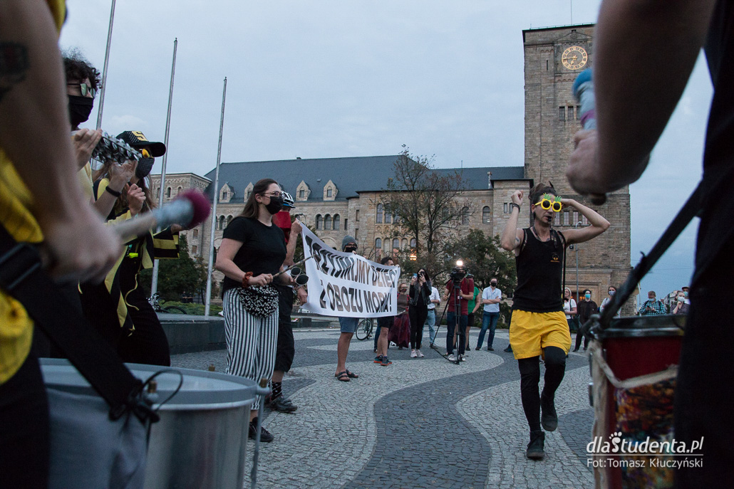 Solidarność z uchodźcami z Morii - manifestacja w Poznaniu  - zdjęcie nr 7