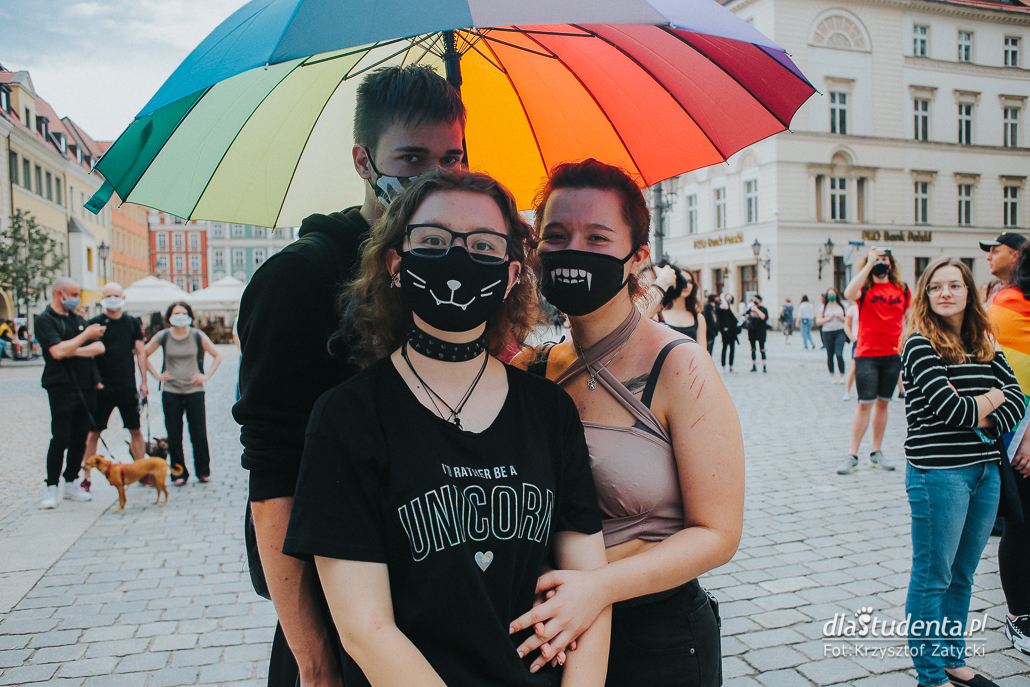Manifestacja we Wrocławiu: LGBT to ludzie - zdjęcie nr 10