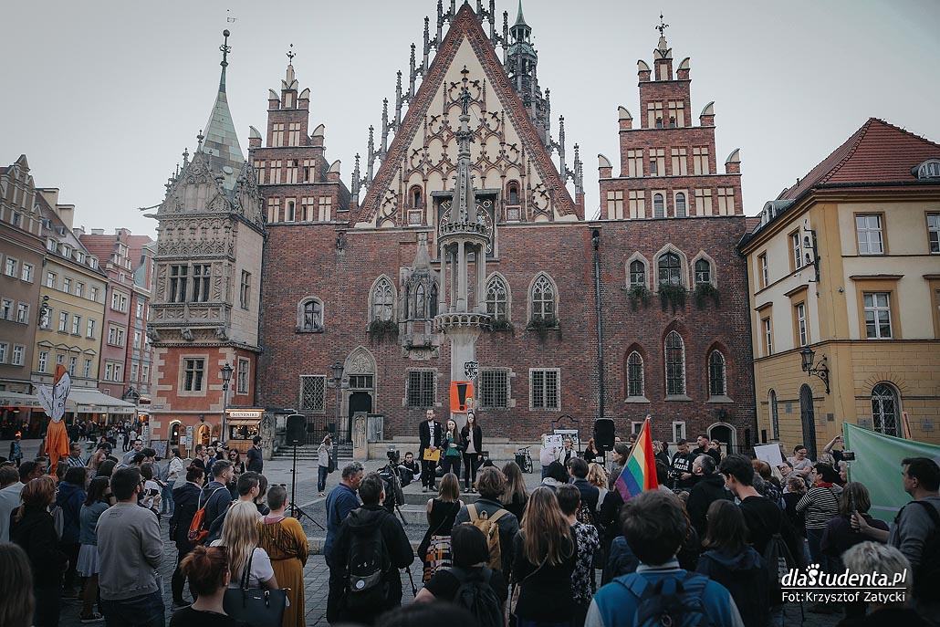 MEN do tablicy - demostracja we Wrocławiu 