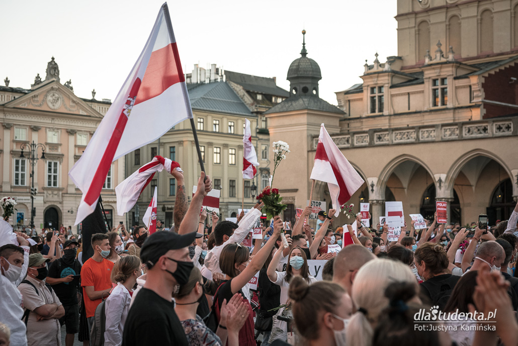 Akcja solidarności z Białorusią - manifestacja w Krakowie - zdjęcie nr 11