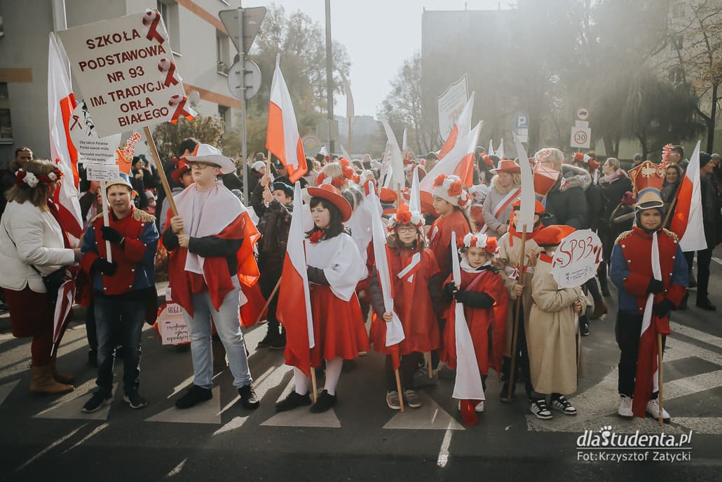 Radosna Parada Niepodległości we Wrocławiu  - zdjęcie nr 2