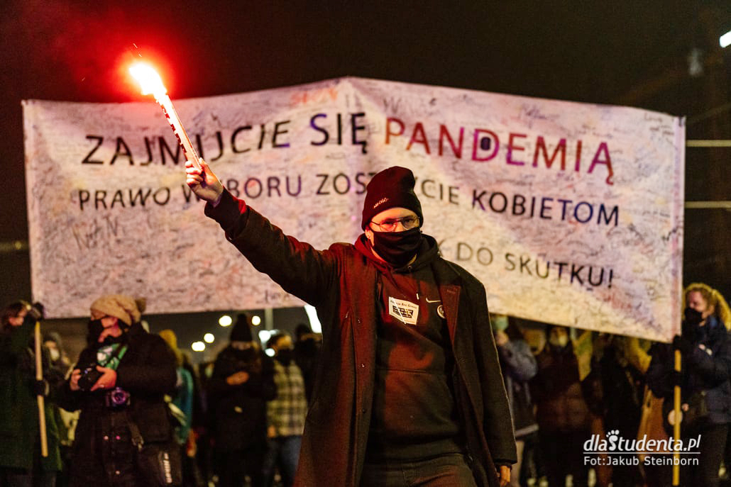 Strajk Kobiet 2021: Spontaniczny spacer w Gdańsku - zdjęcie nr 1