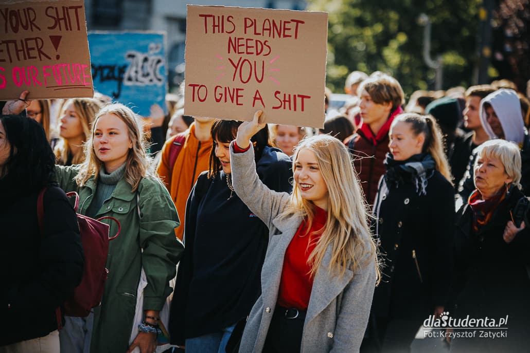Młodzieżowy Strajk Klimatyczny we Wrocławiu - zdjęcie nr 9
