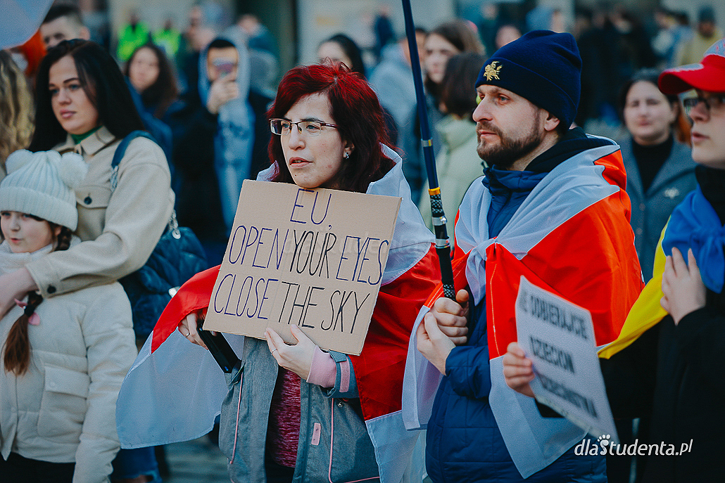 Solidarni z Ukrainą - protest we Wrocławiu  - zdjęcie nr 9