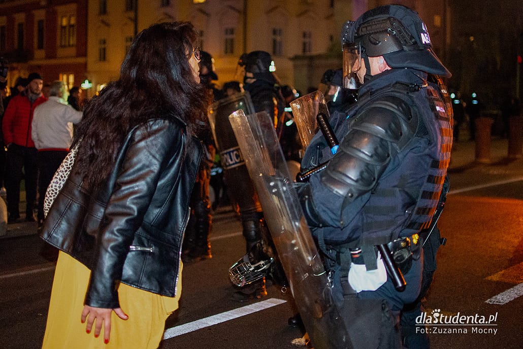 Wracają protesty antycovidowe w Europie - zdjęcie nr 3