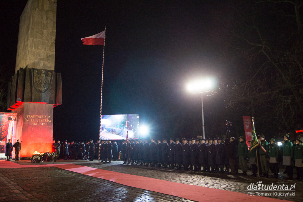 Uroczystości pod Pomnikiem Powstańców Wielkopolskich - zdjęcie nr 2
